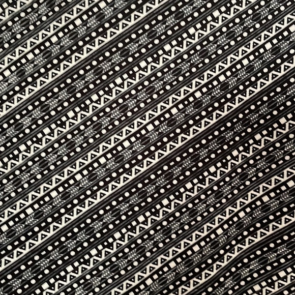 H&M Mini skirt size Small - Picture 2 of 4